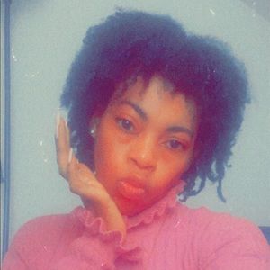 Meet your Posher, Kellymarris